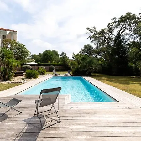 Canopia - With Swimming Pool *